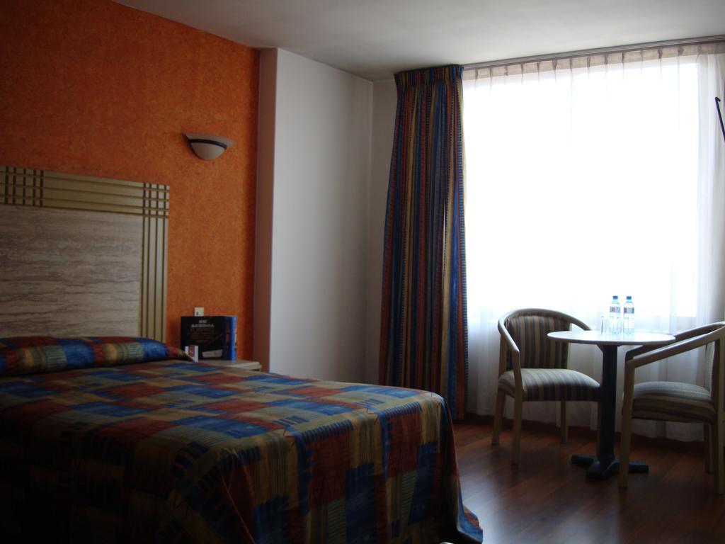 Hotel Cervantes 과달라하라 객실 사진